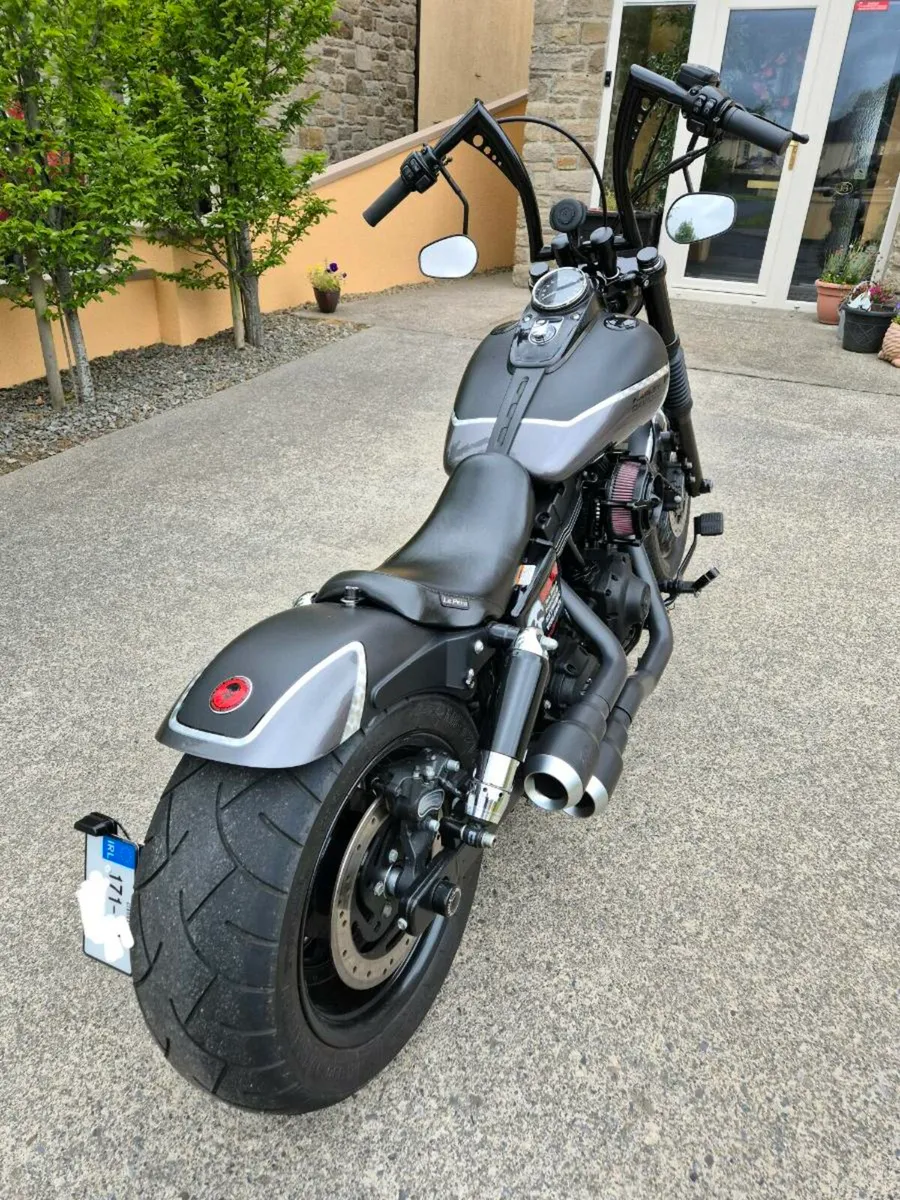 CUSTOM HARLEY DAVIDSON FAT BOB - Image 2