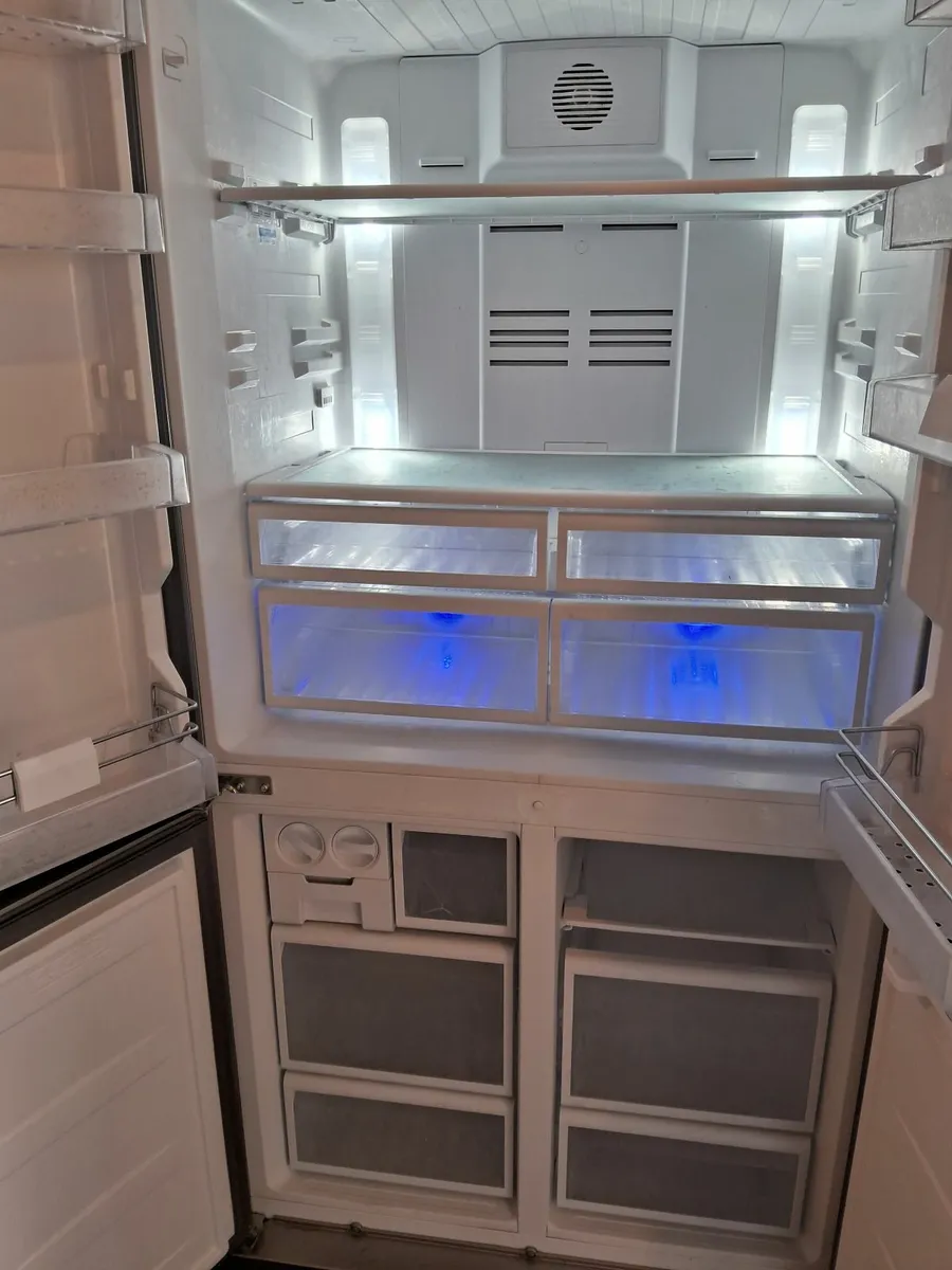 BEKO AMERICAN FRIDGE AND FREEZER - Image 2