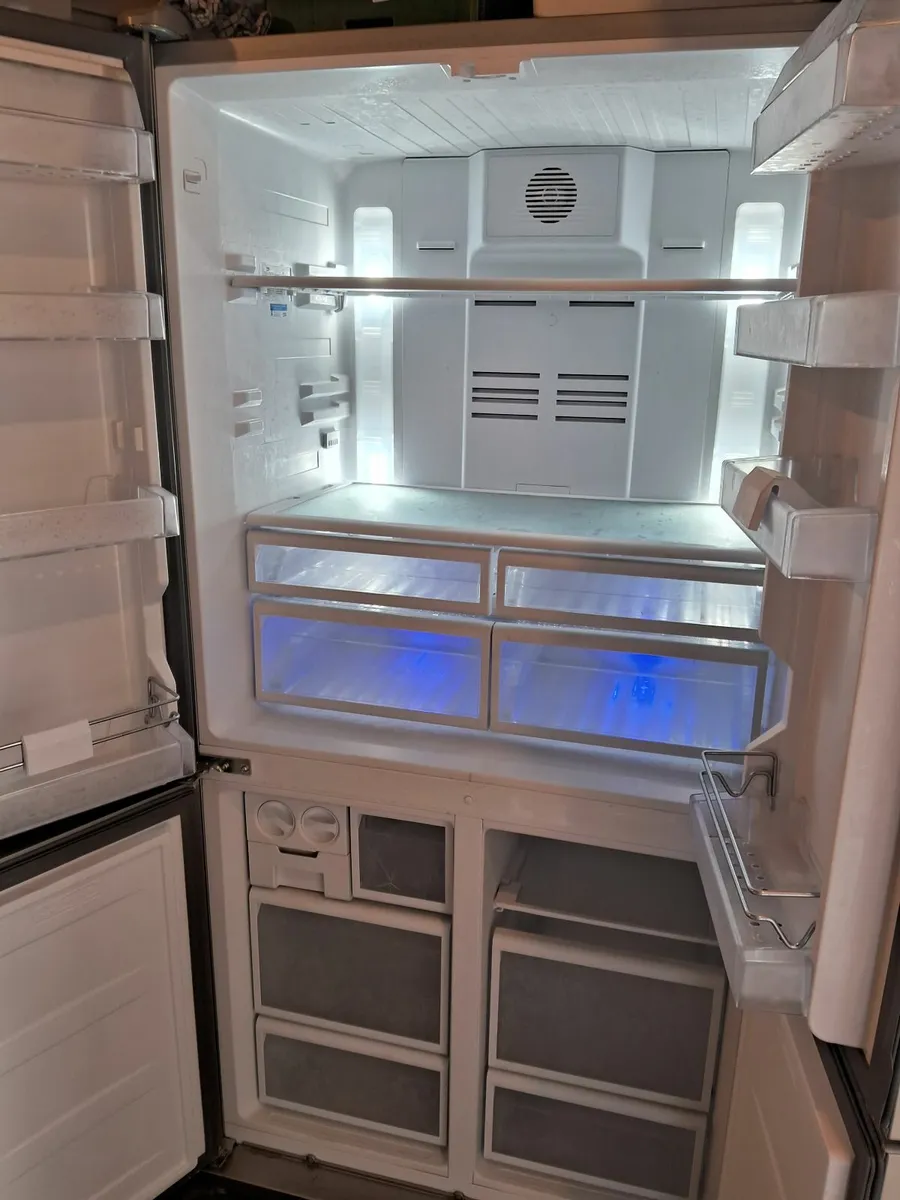 BEKO AMERICAN FRIDGE AND FREEZER - Image 3