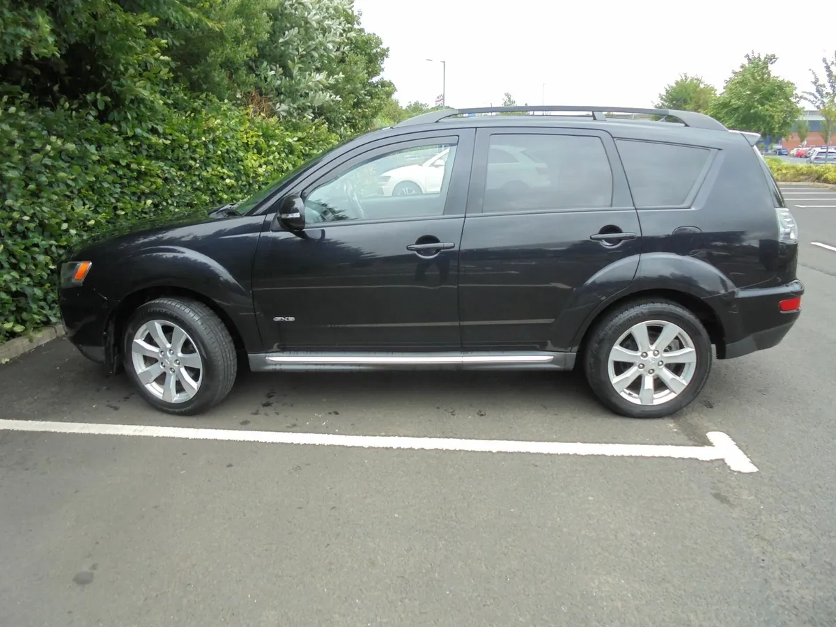 Mitsubishi Outlander 2011 - Image 4