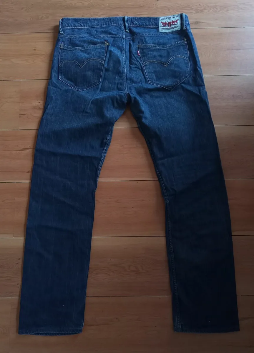 levi jeans 36x34 - Image 2