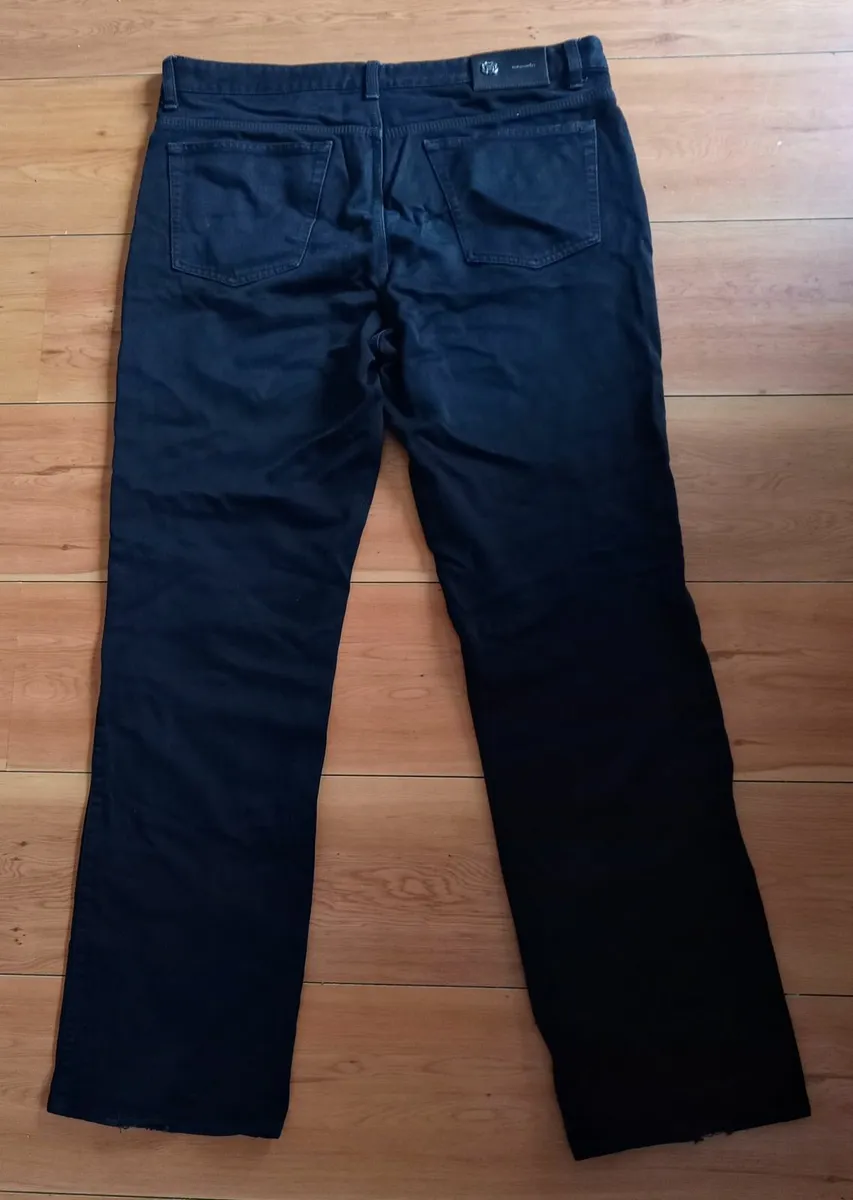 black jeans 38x34 - Image 1