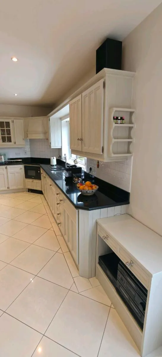 Complete Kitchen - Image 4