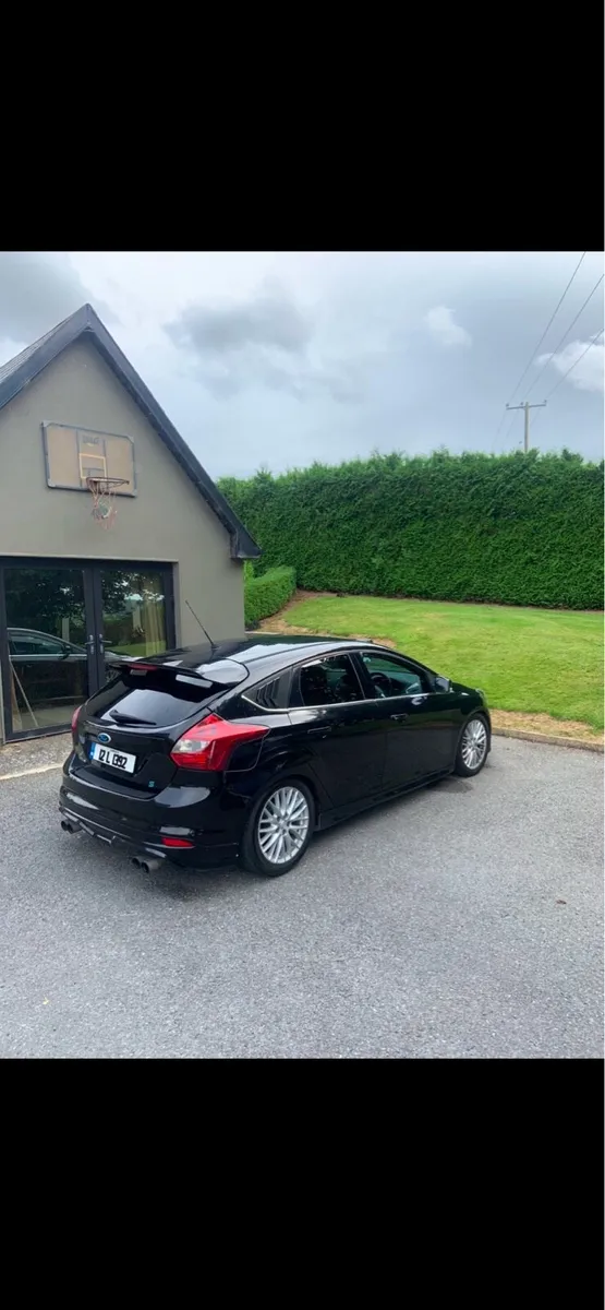 Ford focus - Image 2