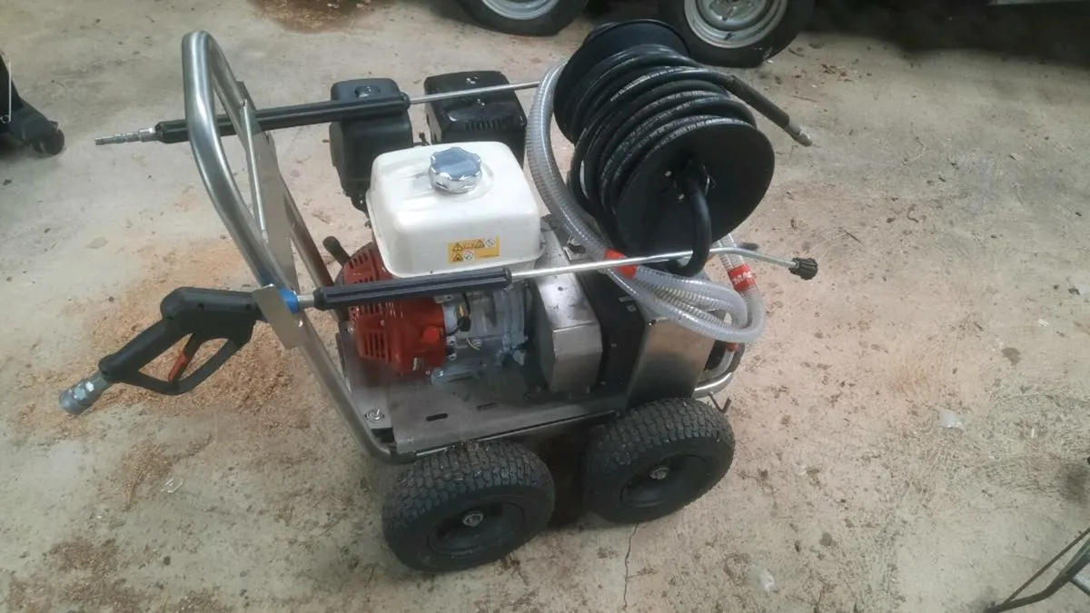 Jet Mac pressure washer - Image 1