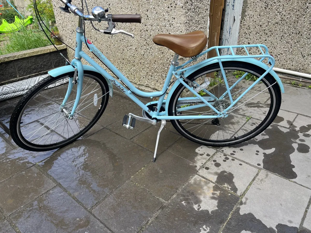 Reid lady’s classic vintage bike - Image 1