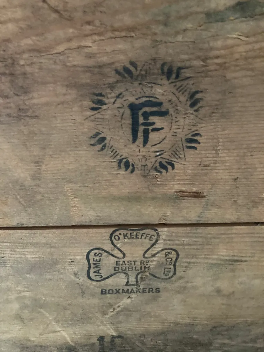 Vintage military canteen chest period World War II - Image 3