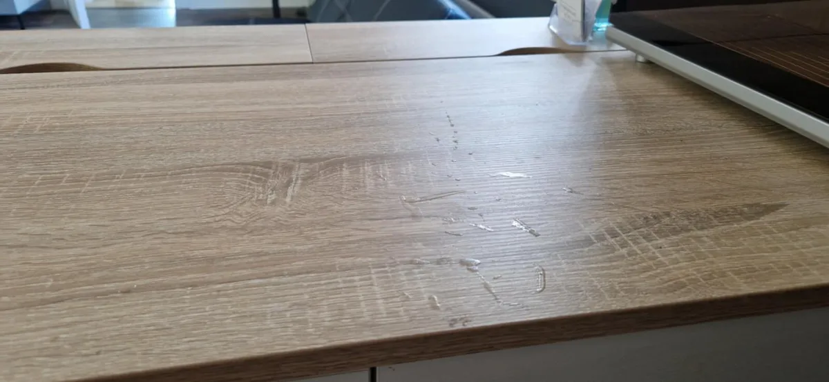 Desk - Image 4
