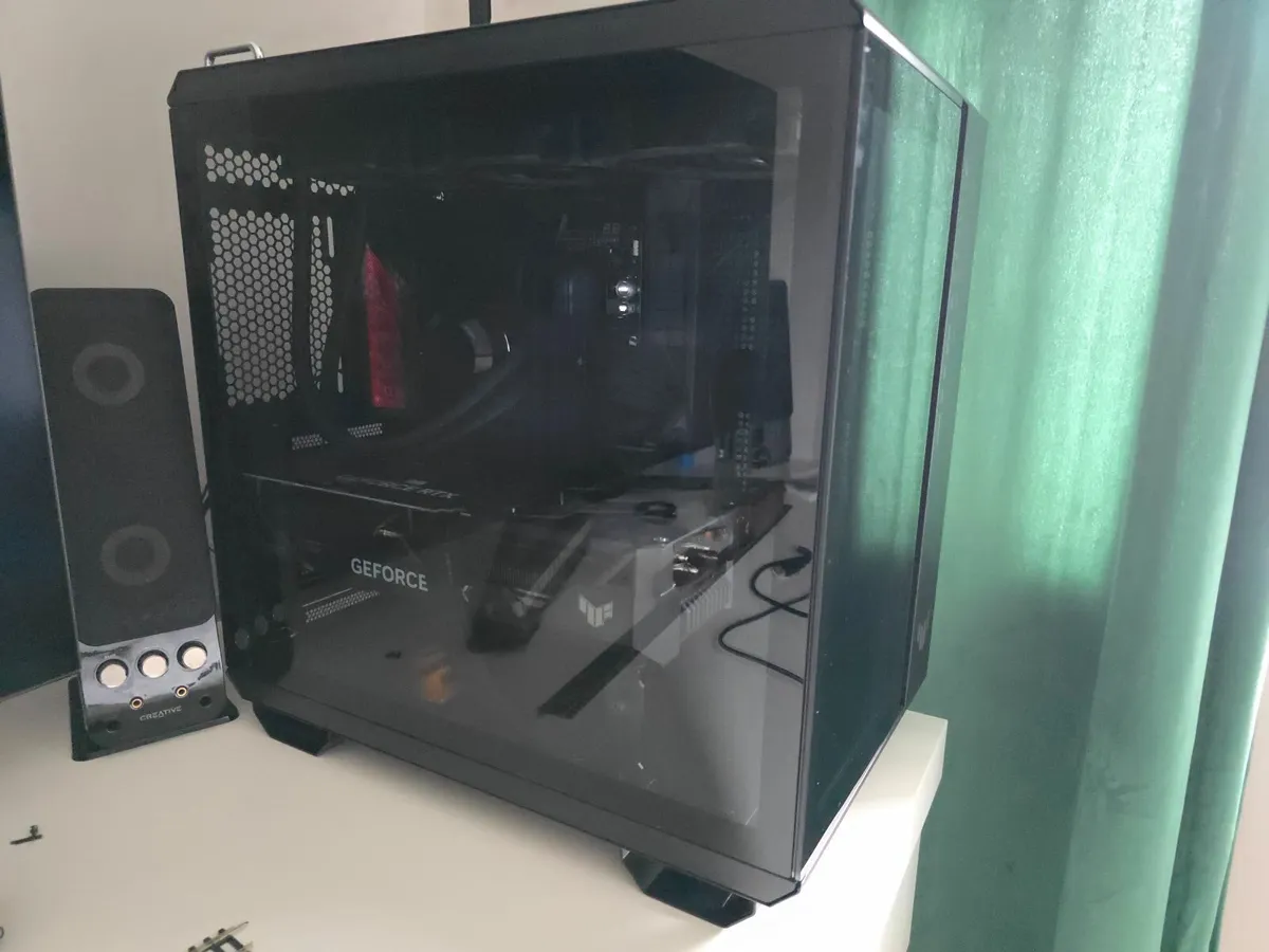 Pc asus tuf rtx 4080 - Image 1