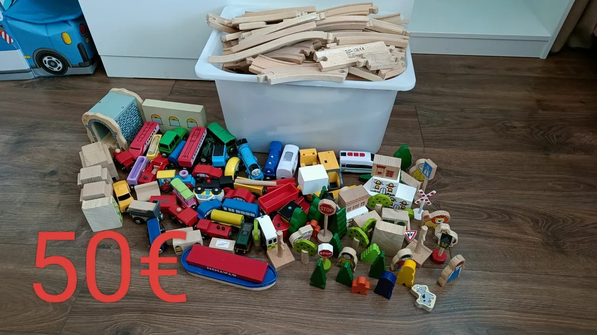 Toys - Image 4