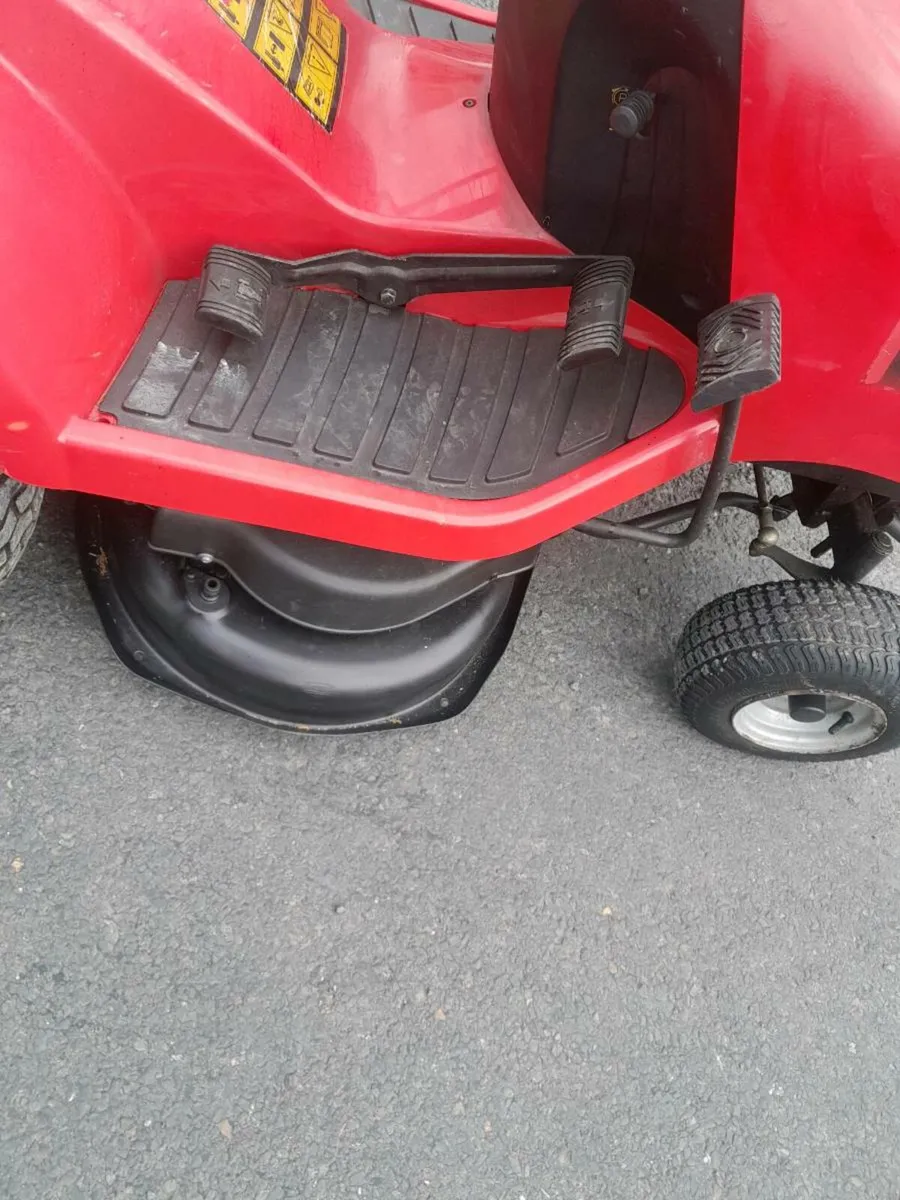 Lawnmower - Image 3