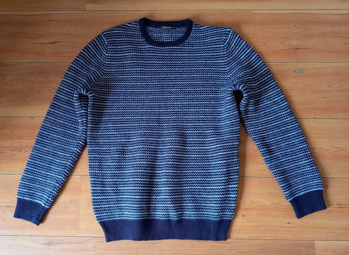 jumper  L