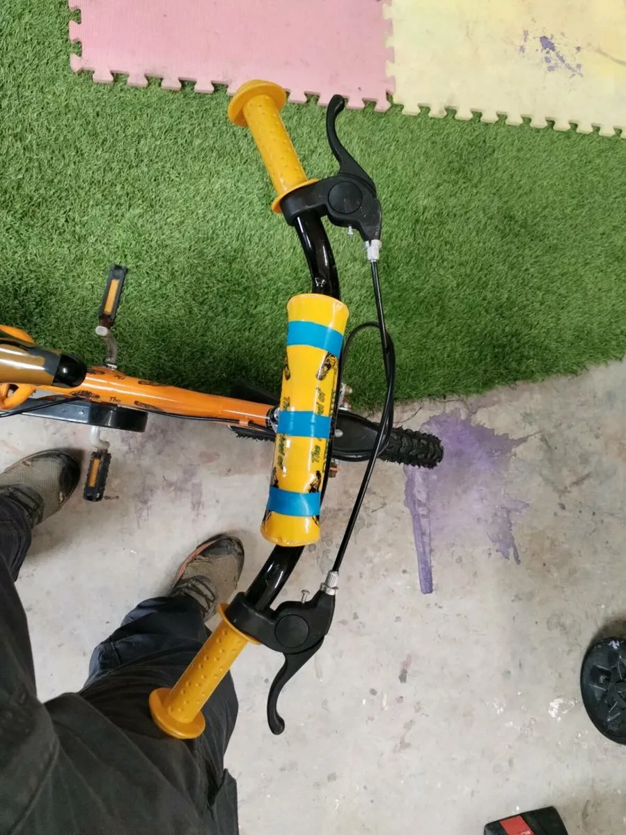 Kids bike - Image 2