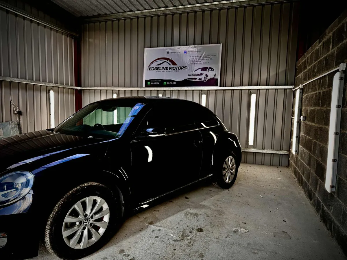 Volkswagen Beetle 1.2 TSI Auto– Eye-Catching - Image 4