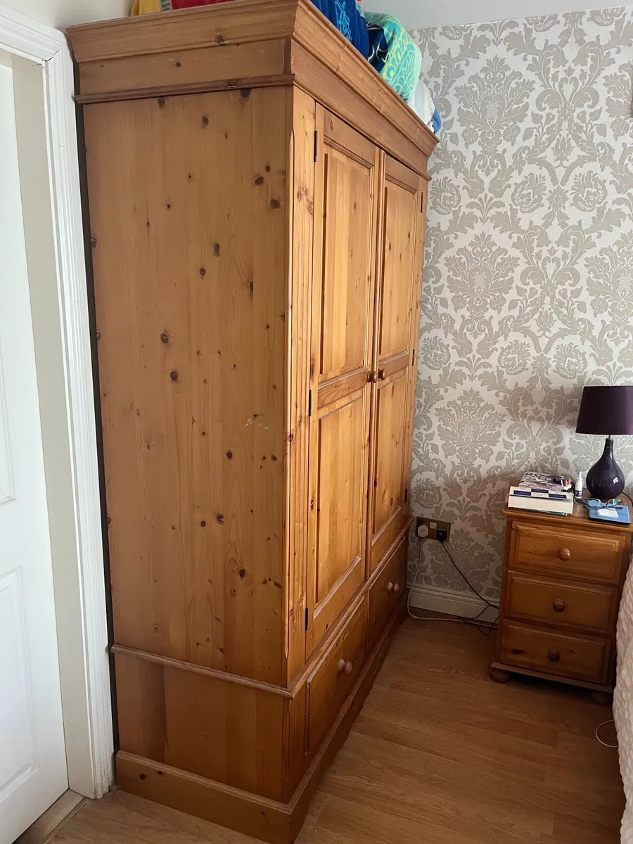 Wardrobe 2 Door with Drawers Traditional Style - Image 2