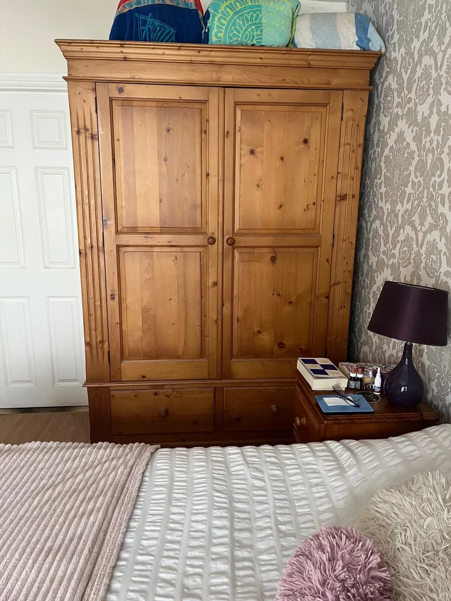 Wardrobe 2 Door with Drawers Traditional Style - Image 1