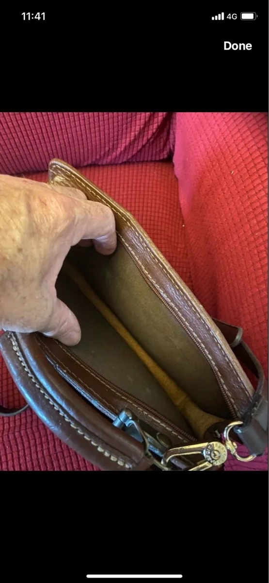 Leather shoulder Bag - Image 4