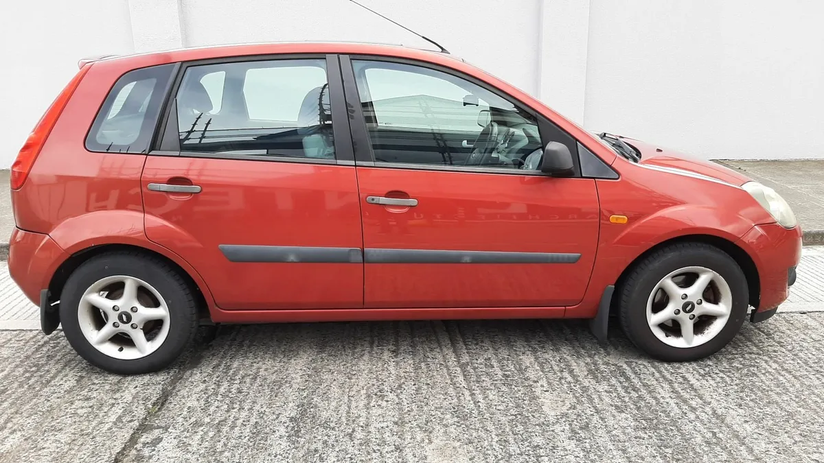 2006 Ford Fiesta with regular servicing - Image 3