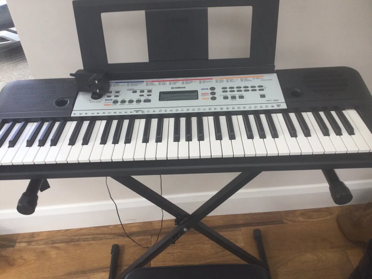 Yamaha Keyboard - Image 1