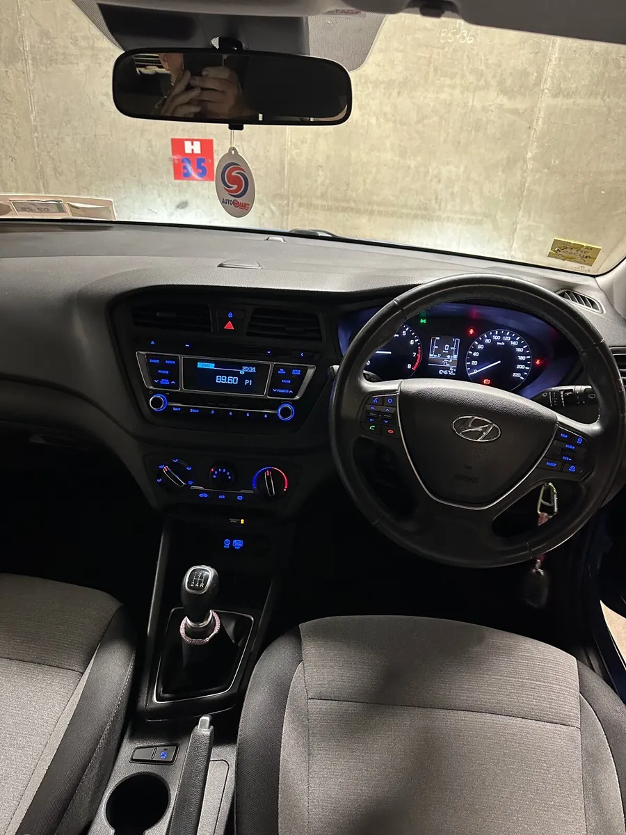 Hyundai i20 2016 - Image 3