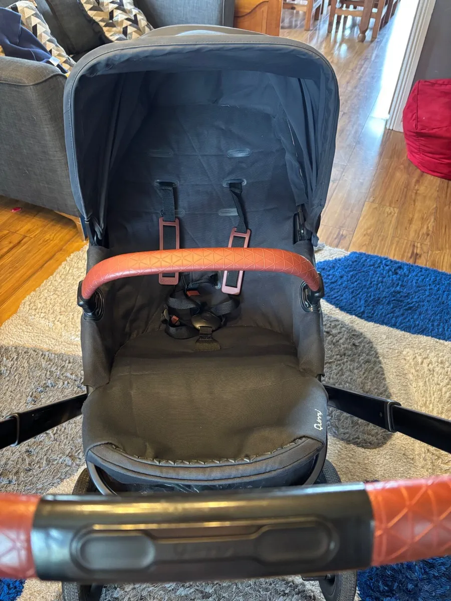 Quinny VNC Stroller - Image 3