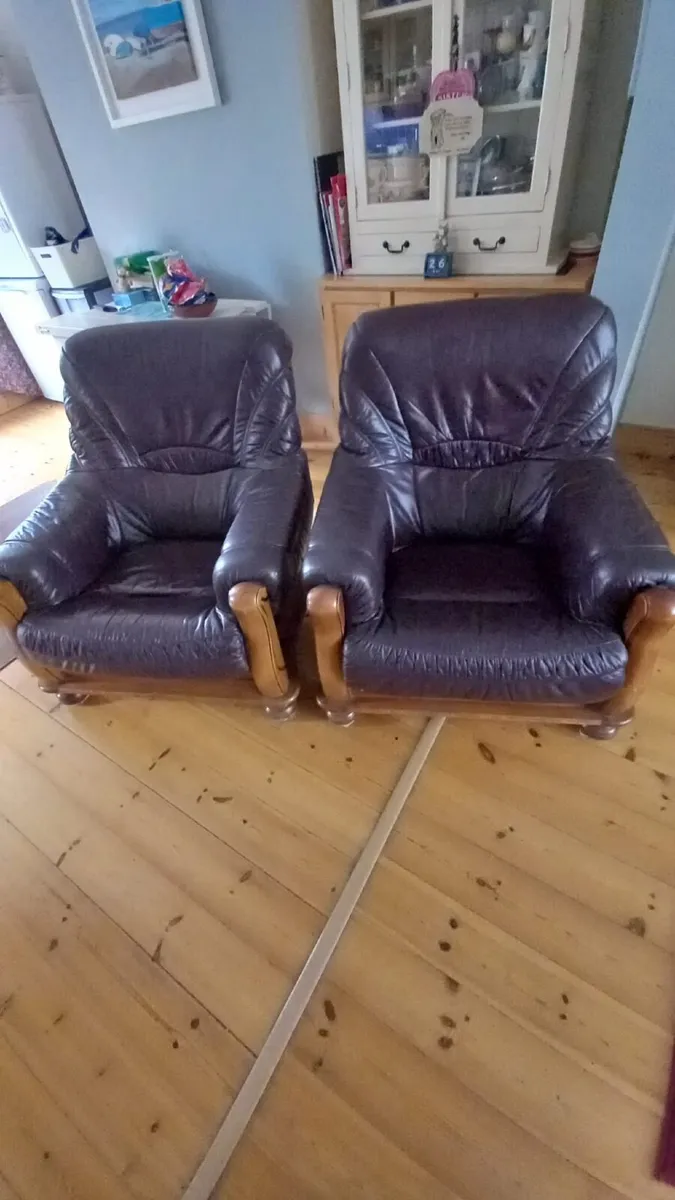 Arm chair - Image 2