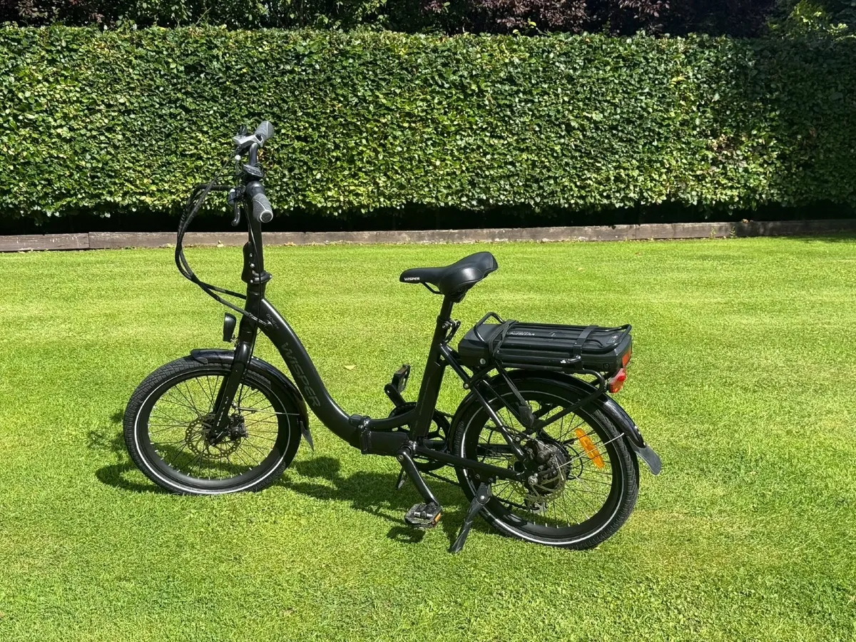 Wisper 806 SE Folding Electric Bike - Image 1