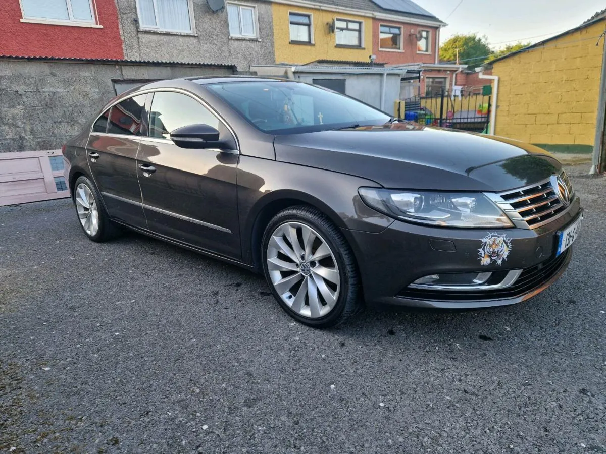 2013 Volkswagen CC Coupe - Image 3