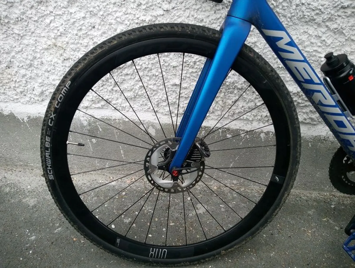 Road Bike - Image 4