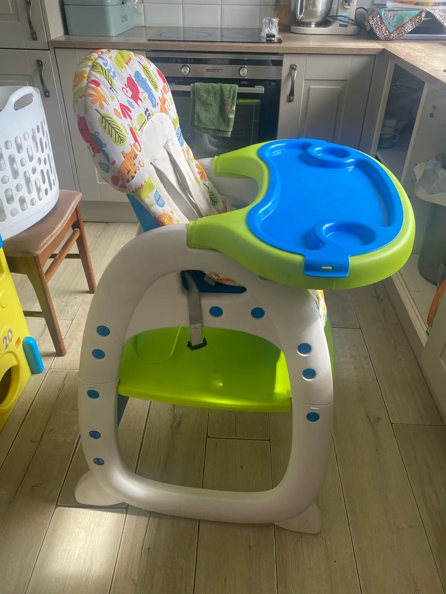High chair - Image 1
