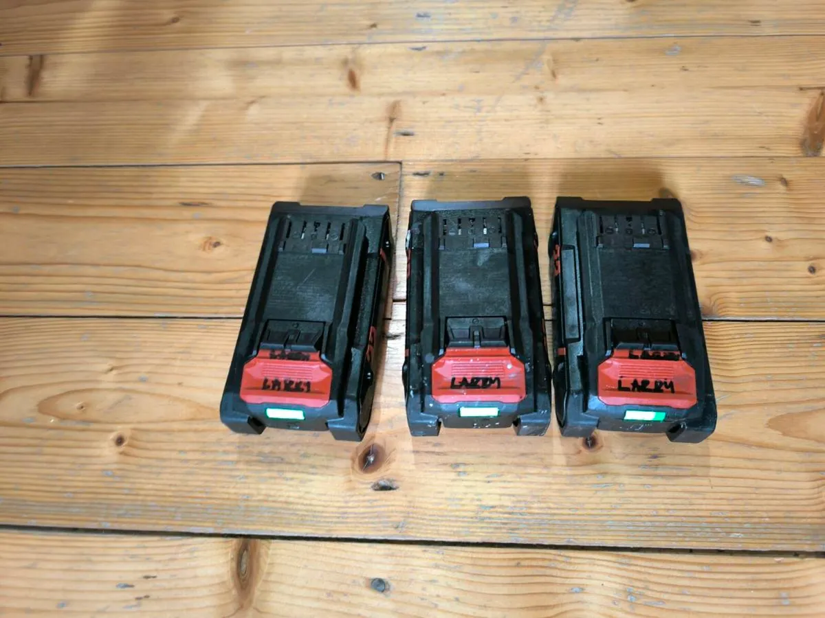 for sale 3 Hilti Nuron 22V batteries 4.0aH - Image 3