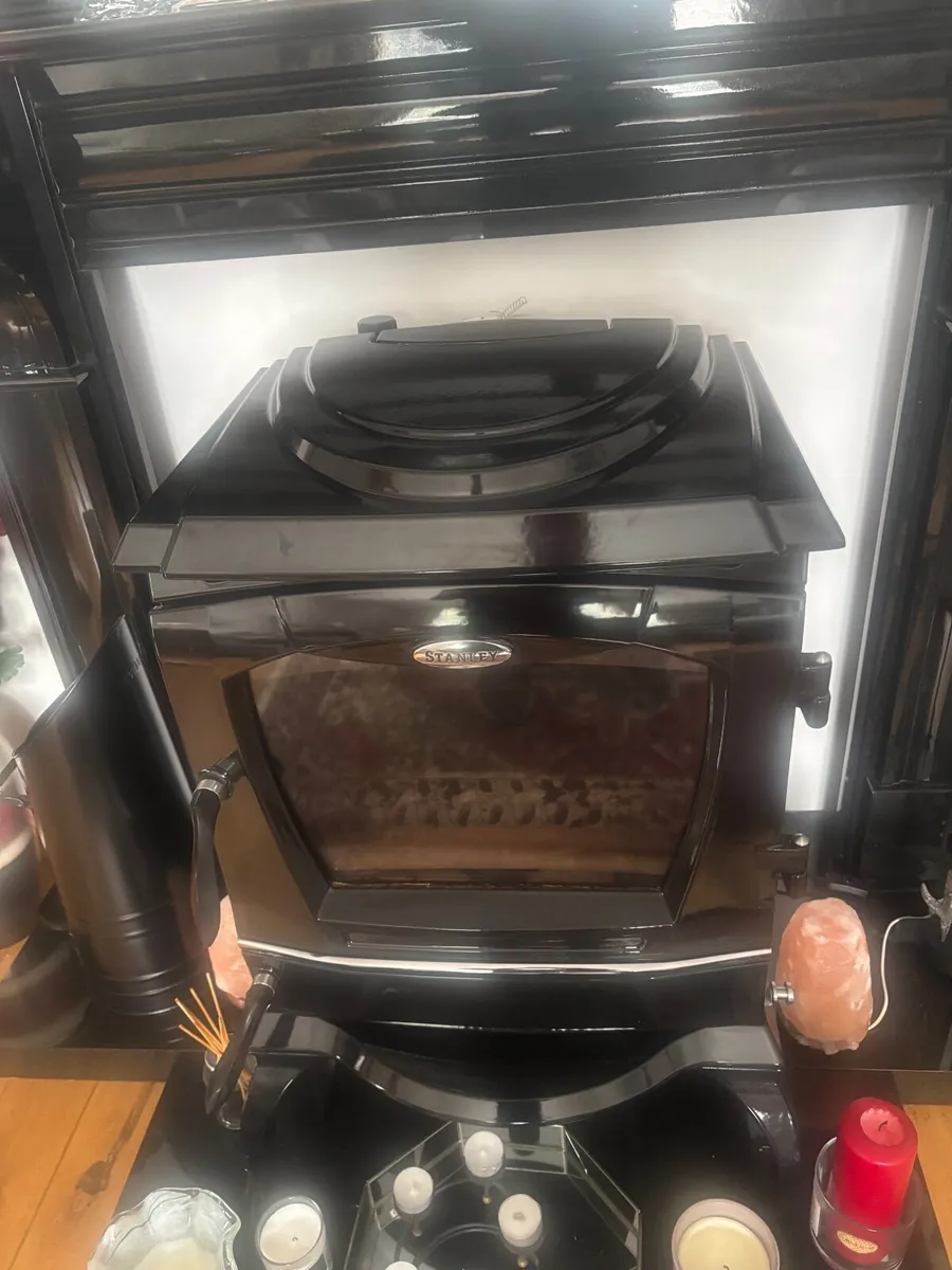 Reginald Stanley stove black metallic - Image 4
