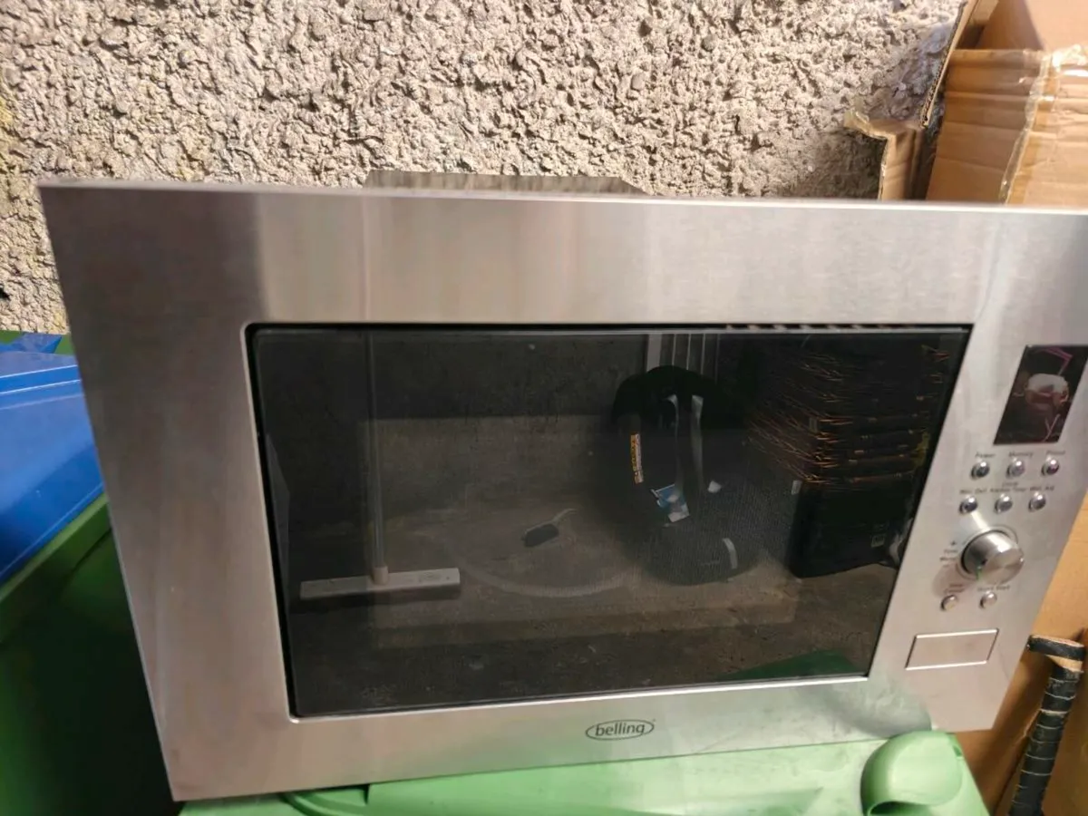Belling 23l built in Microwave - Image 1