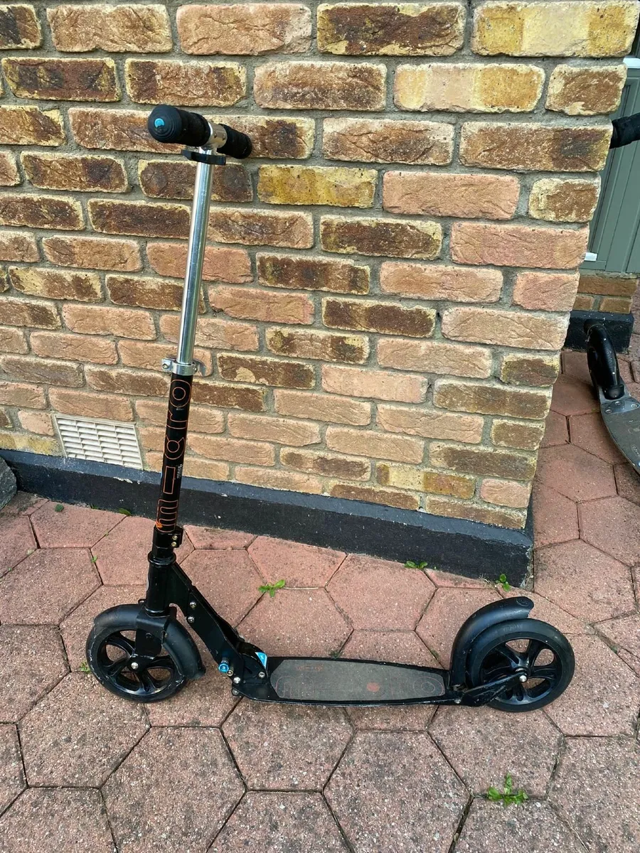 Scooter - Image 1