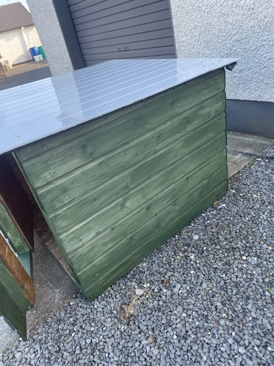 Large insulated Dog House - Image 4