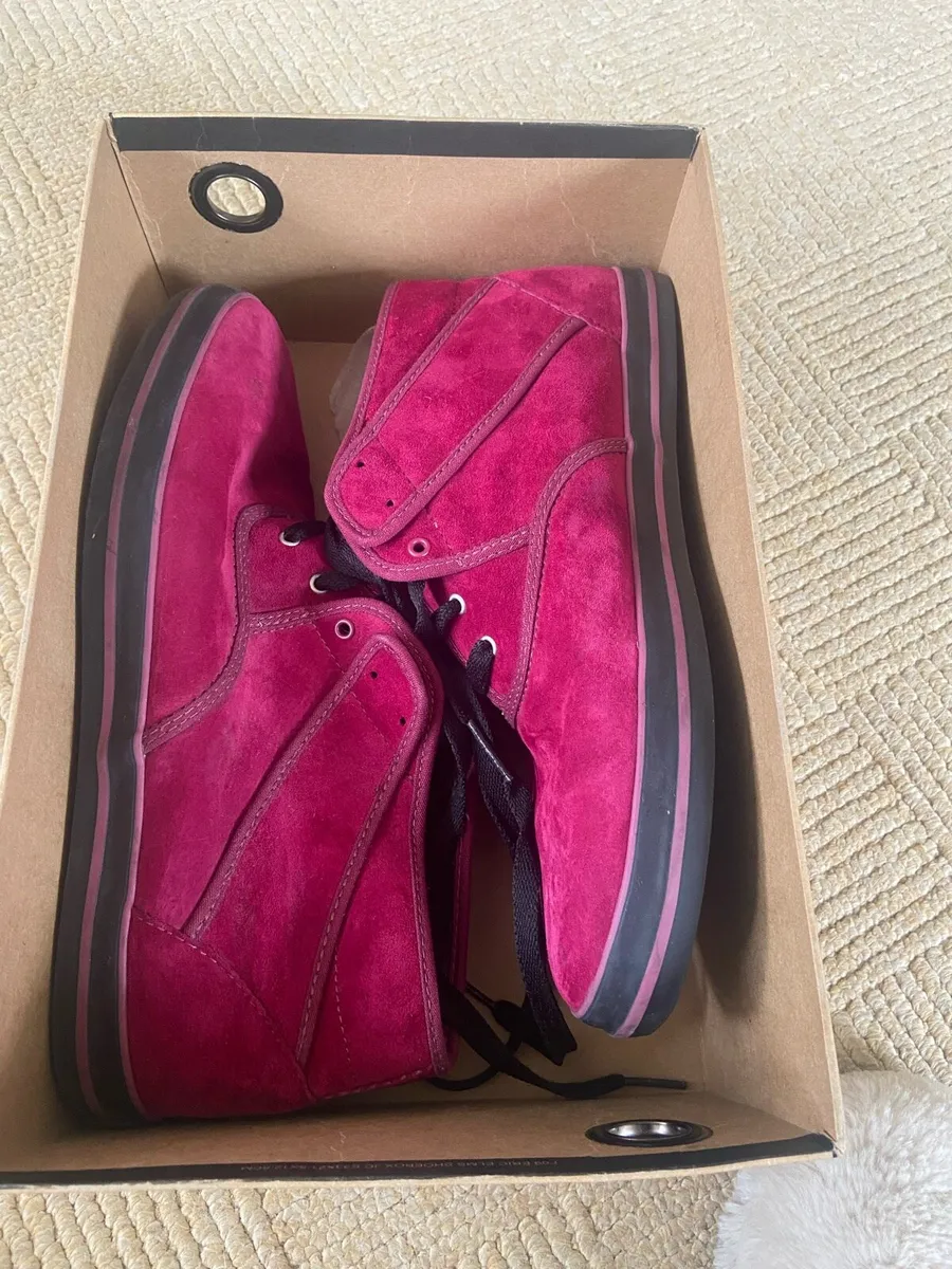 Vans x Eric Elms - Euro size 10 - Image 1