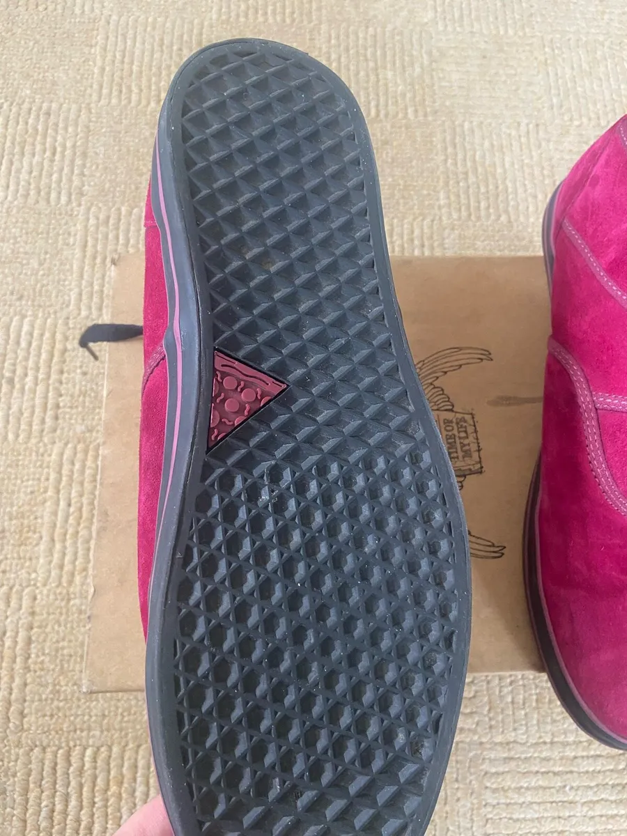 Vans x Eric Elms - Euro size 10 - Image 3