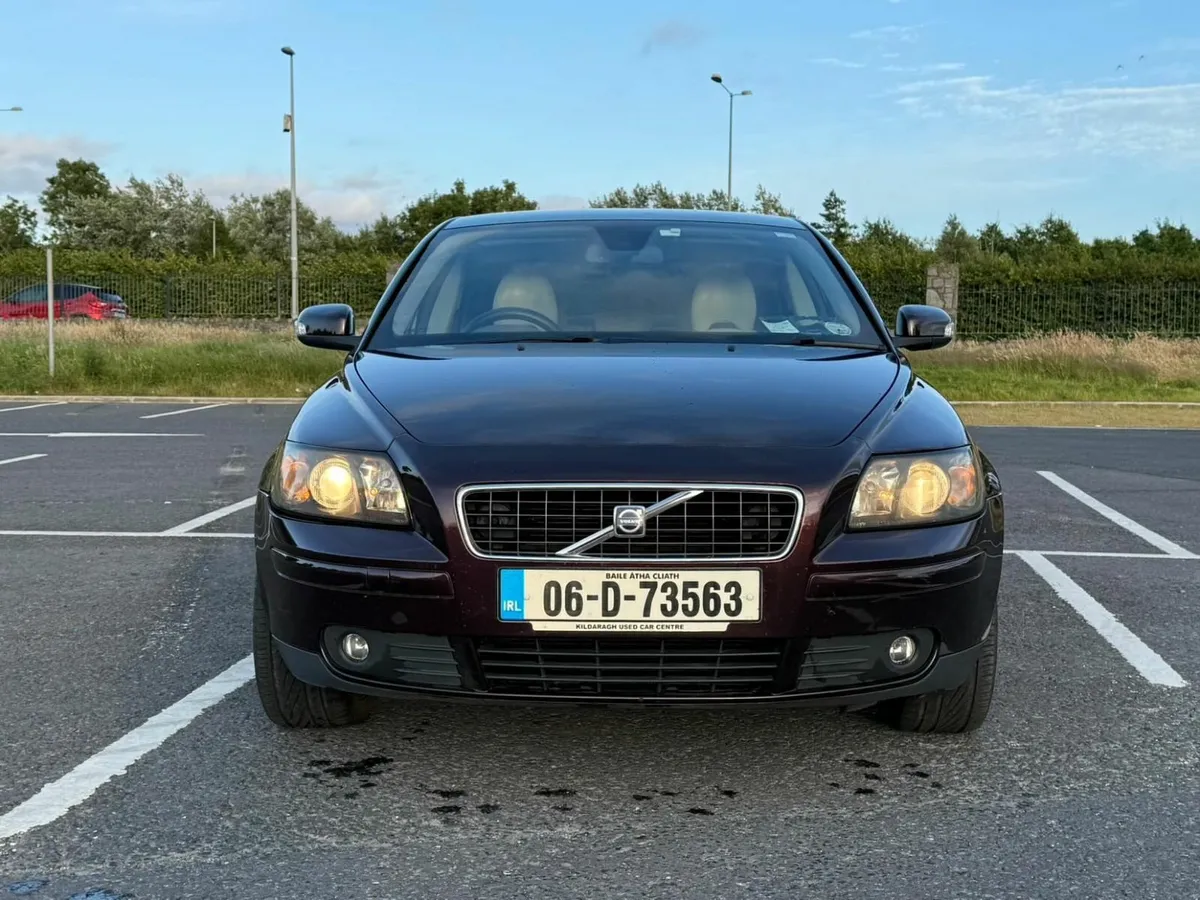 Volvo S40 2006 - Image 2