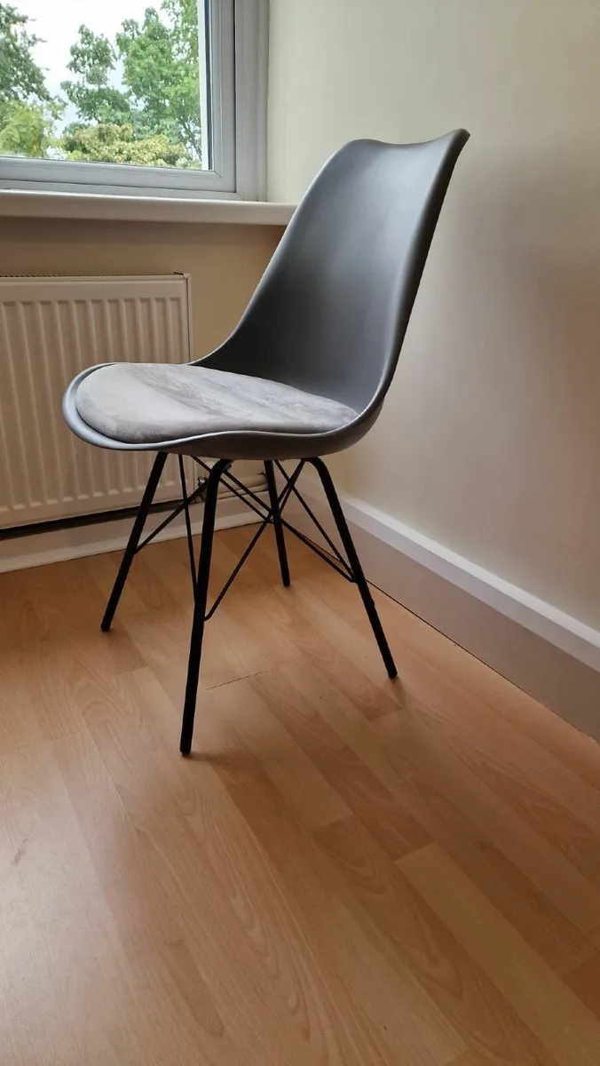 chair - Image 2