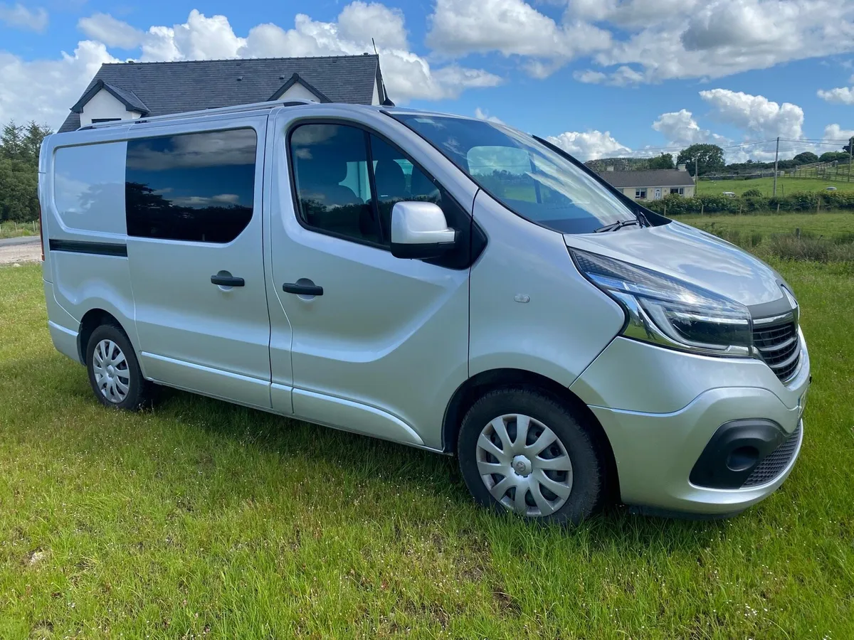 Renault Traffic Crew Cab No VAT - Image 1