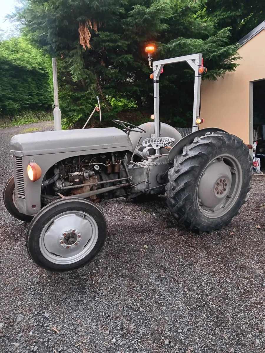 Massey 20 - Image 1