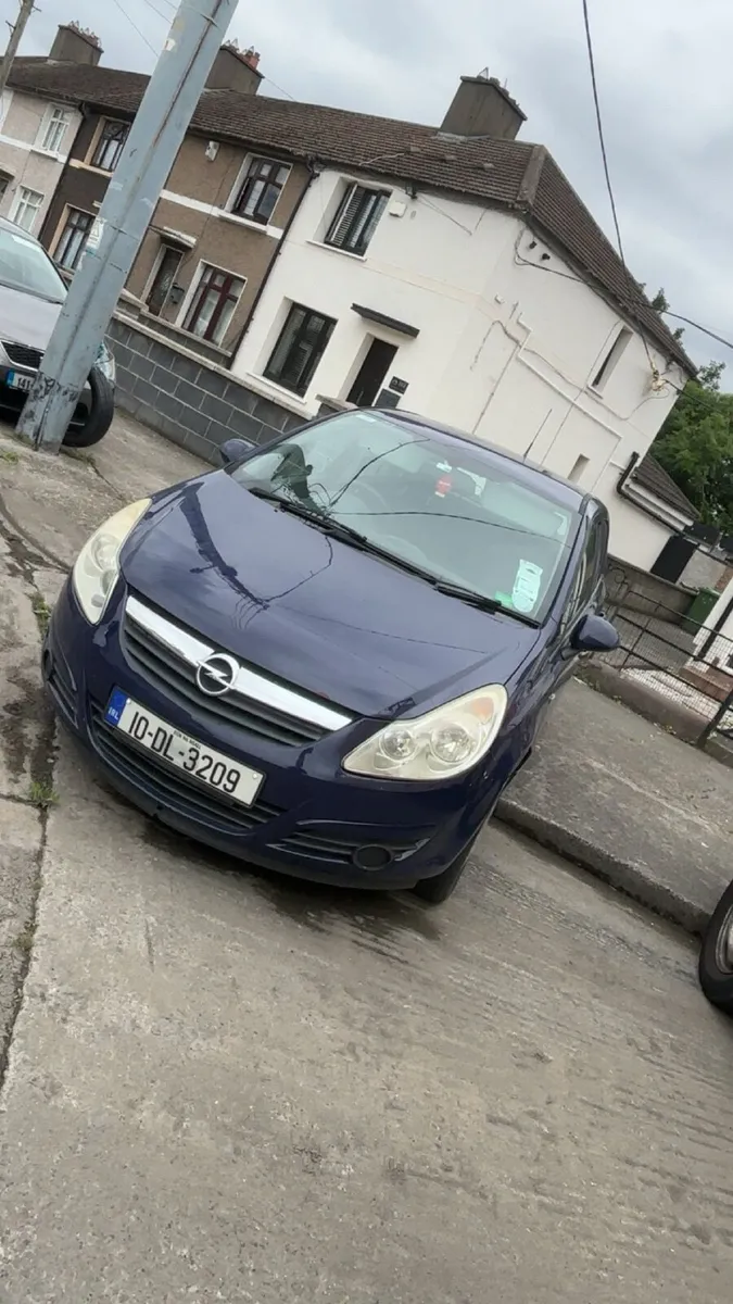 Opel Corsa 2010 - Image 1