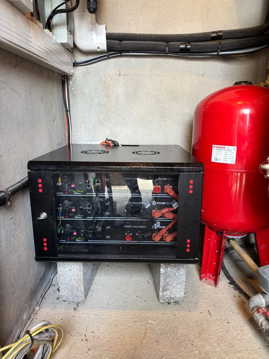 Pylontech US2000 Lithium-Ion Batteries & Cabinet - Image 3