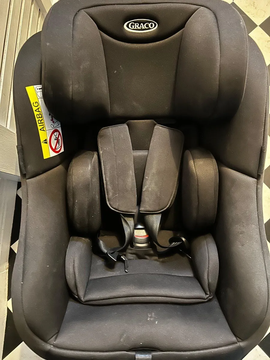 Child car seat - Image 1
