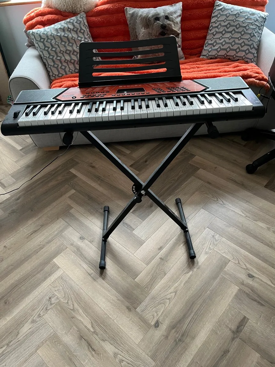 Keyboard Piano - Image 1