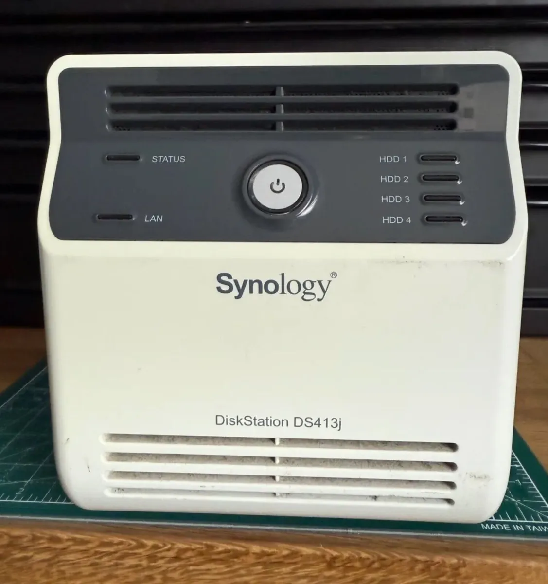 8TB Synology DS413J NAS - Image 1