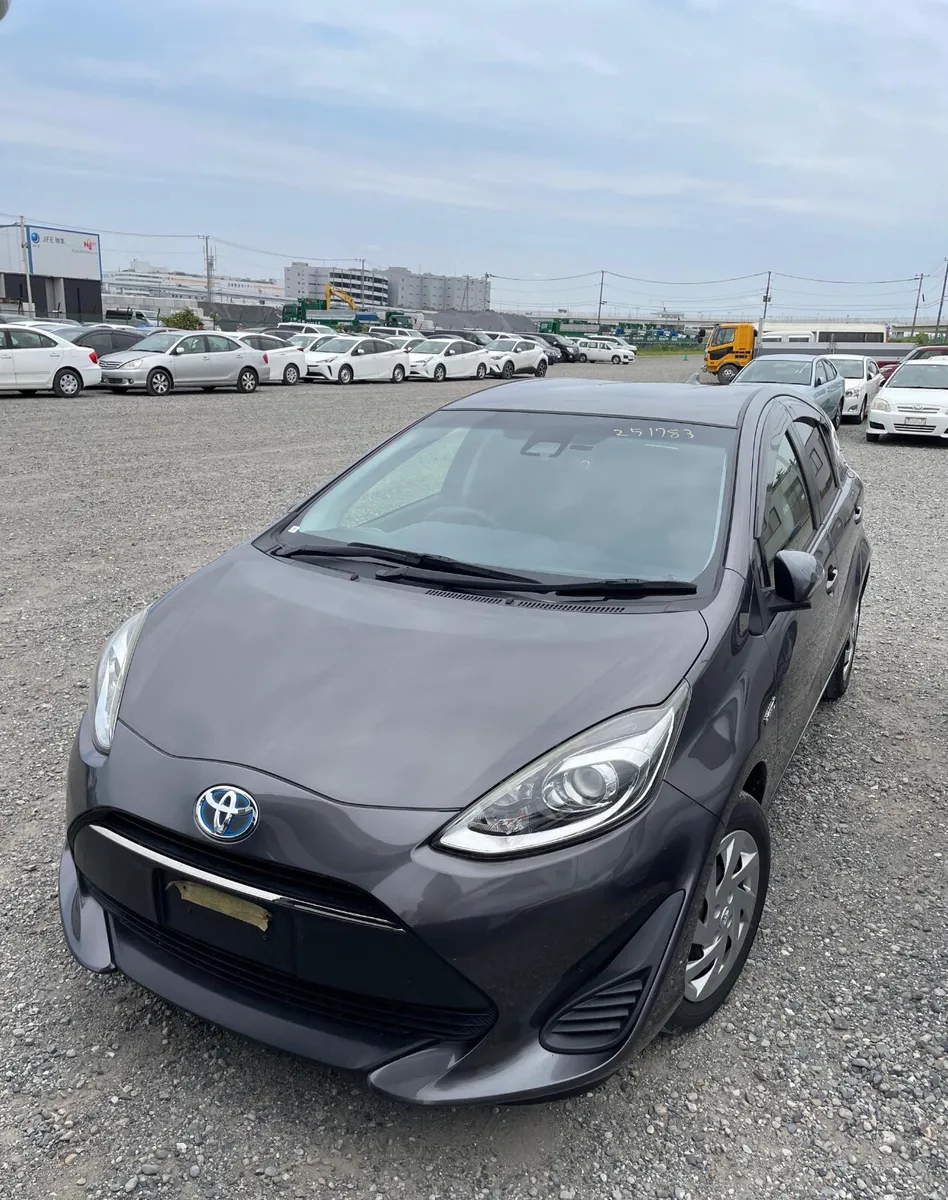 2018 Toyota Aqua 1.5 Hybrid LOW KMS - Image 1