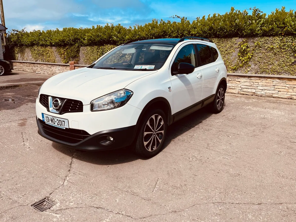 2013 Nissan Qashqai +2 - Image 3