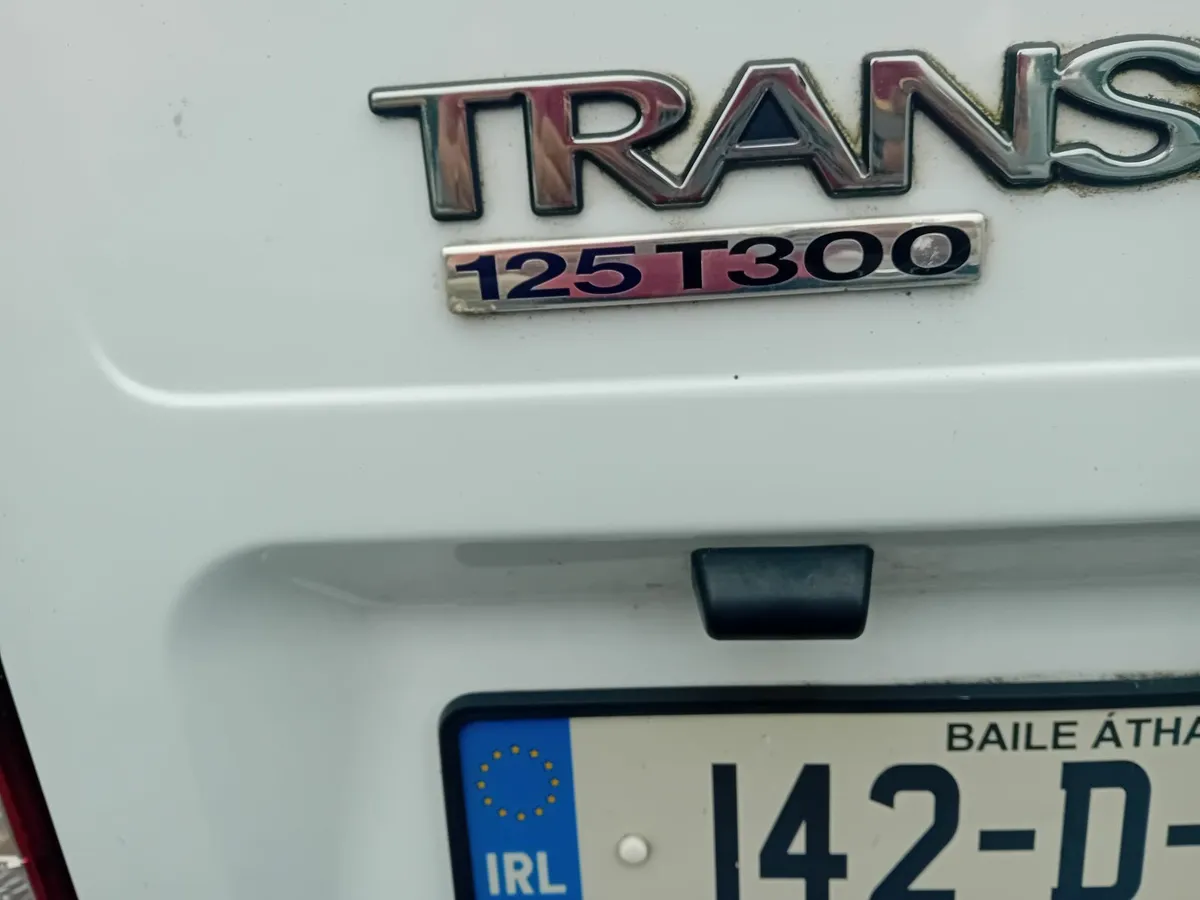 Transit fridge van - Image 2