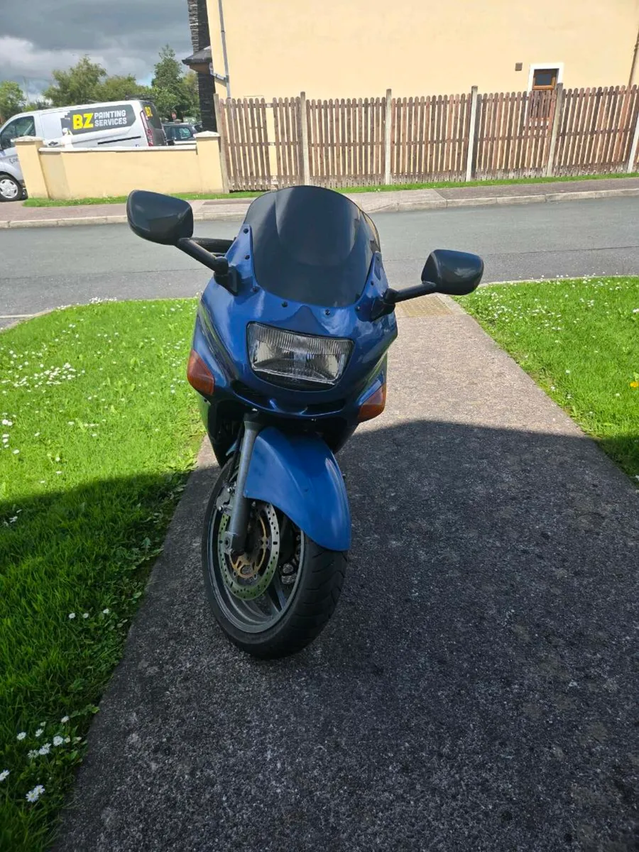 Kawasaki zzr 600 - Image 2